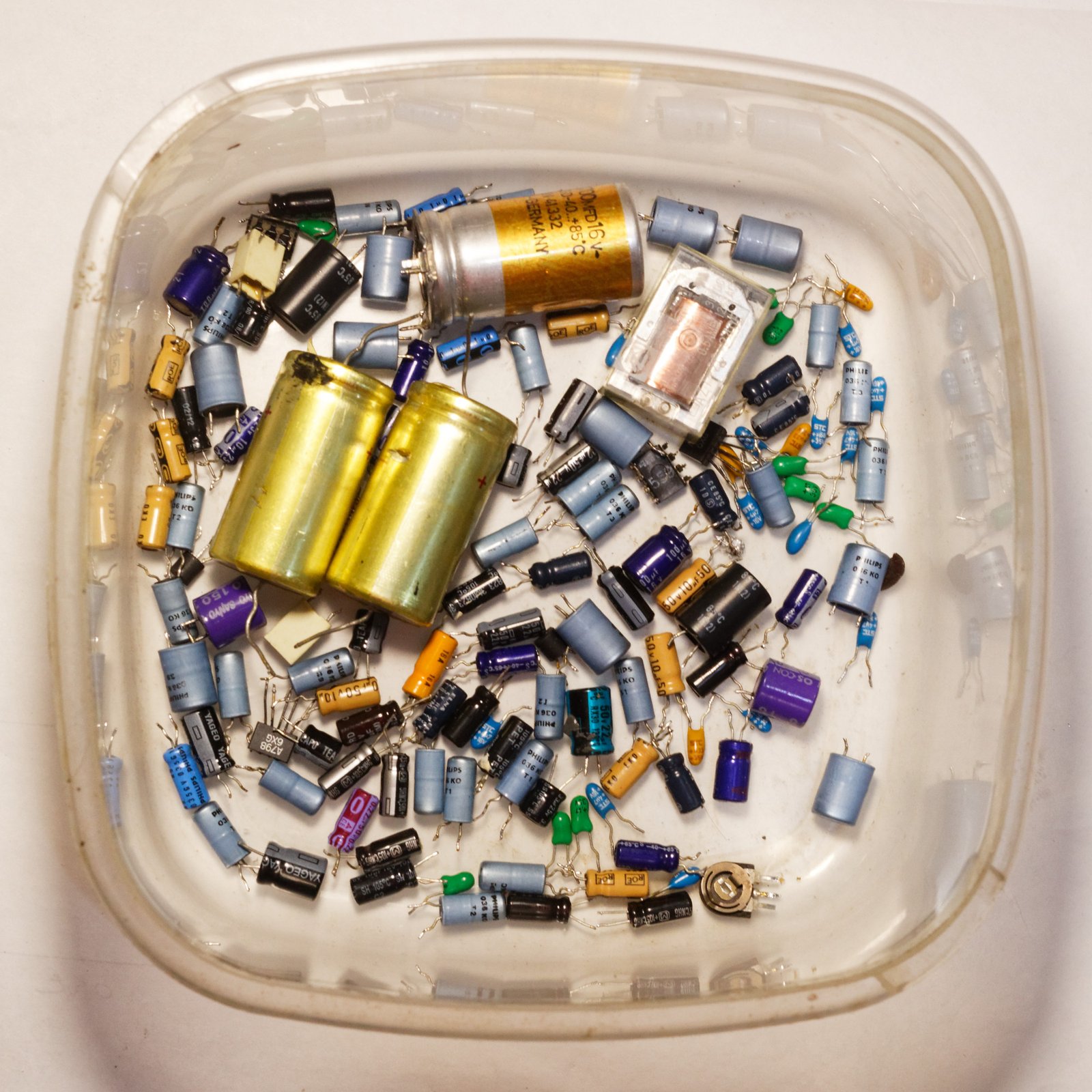 The World Generated 62 Million Tonnes of E-Waste in 2022